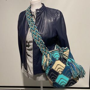 Original Mochila Wayuu, Crossbody Bag, Medium Size, Multicolor , New Without tag